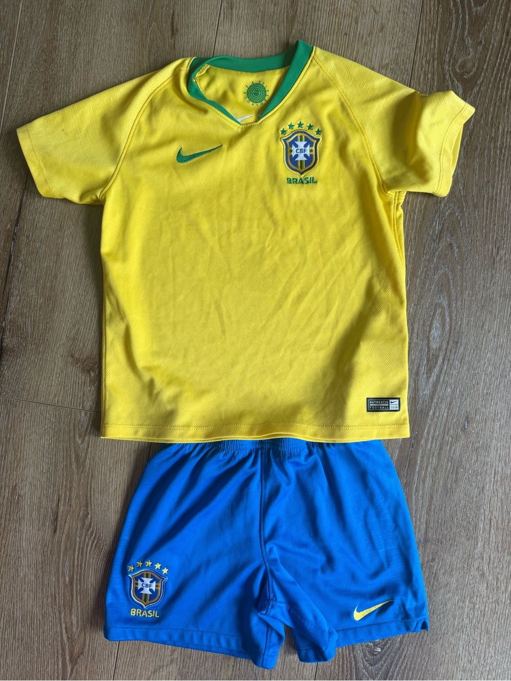 Nike Brazil Kids Soccer Set in Yellow and Blue